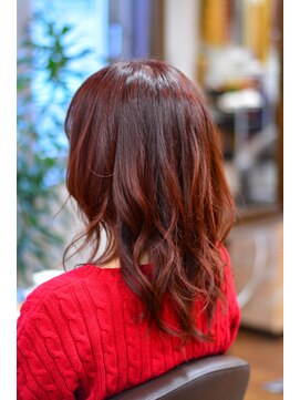 ヘアデザイン ヴォワール(hair & design voir) ピンク☆ミディアムレイヤー