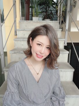 ロンド ストラーダ 心斎橋(Lond strada) 【津賀　涼】大人美人ショートイメチェンモードダークアッシュ