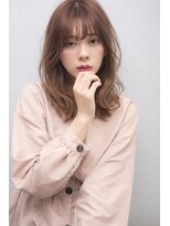 ジョワイユヘアーデザイン(Joyeux)&nbsp;毛先カールが可愛いナチュラルカール　アッシュベージュカラー