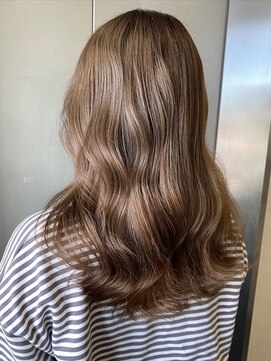 アンバースデー(UNBIRTHDAY) ブロンドベージュ/ツヤカラー