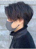 センターパートツイストスパイラルパーマメンズ波巻きパーマ