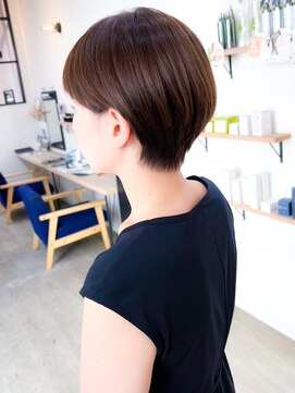 メッケ(MeKKe) 耳かけショート