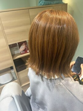 ミューシェレゴ(meauche...lego) ミルクティーベージュ/外はねボブ/イエベ