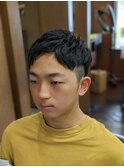 アップバングツーブロックマッシュショート