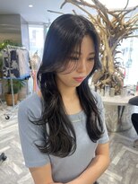 ゼスト 八王子店(ZEST)&nbsp;オリーブグレーカラー【溝呂木結奈】