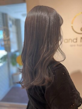 アンドマル(and MARU) 色艶×ロング