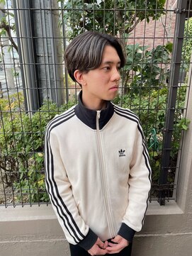 キング 高槻(K!ng) 縮毛矯正髪質改善ハイライトレイヤーカット高槻美容室エクステ