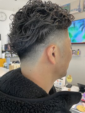 タナの美容室 2号店(TANA) メンズスキンフェードパーマ