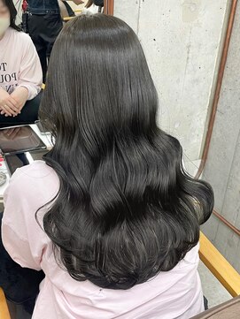 ノイ(noii) オリーブグレー/透明感カラー/グレージュ/韓国ヘア/ヨシンモリ