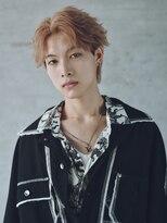 クヴェル(Kvell) グロウアップフェザーショート