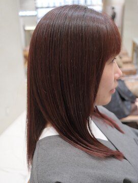 ピークアブー 原宿ハラカド(PEEK-A-BOO) くせ毛多毛ストレートパーマボブ伸ばし中赤髪レッド系艶