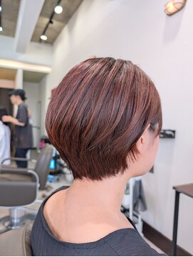 フルーノヘア 八幡駅(Hulu-no.hair) ローズピンク丸みショート