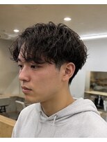 ノーマ(no-ma)&nbsp;センターパートシャドウパーマ