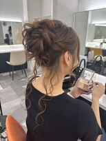 エル 中洲店(elle)&nbsp;後れ毛ありの高めアップヘア