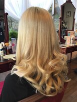 サクライ美容室&nbsp;魅惑のロングヘアー