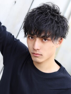 メンズフィール 南森町(MENS FEEL) スーツ短髪ツーブロック束感モテる黒髪ツイストスパイラル流行