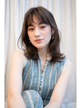 マグノリア オモテサンドウ(MAGNOLiA Omotesando) 大人かわいい女子力UP♪毛先カールのくびれエアリーミディ