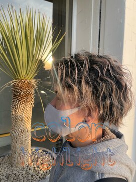 グランアディクト(Gran addict) wave highlight perm 山本 日輪