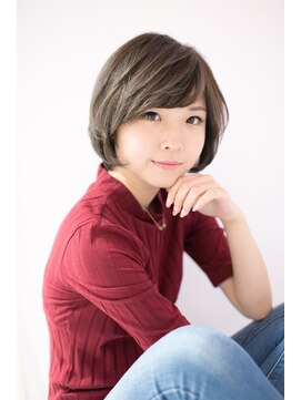 エイチバイシオミエイチ 神戸三宮(H by shiomi H) 【shiomi H】シンプルショートボブ