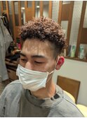 スパイラルパーマベリーショート