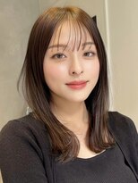 ノイ(noi)&nbsp;顔周りレイヤーカットくびれヘアミルクティーベージュカラー