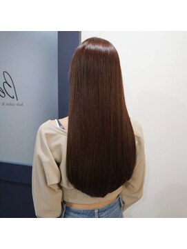 ビー(Be) 艶髪ロングストレート