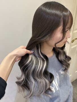 コル(CoL) エクステ20本でホワイトインナーカラー