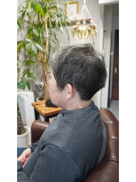 トワニ(to＆..) ハンサムショート