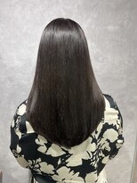 モク(mok)&nbsp;アッシュグレー/まとまるカット髪質改善トリートメント