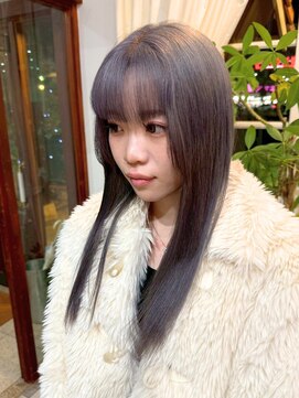 TJ天気予報 3t 日進店 セミロング/デザインカラー/シルバーグレー/艶感