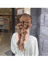 メリーチャームマーチ 寺田町南口店(merry Charm/MARCH) 編み下ろしポニー