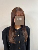 ニフティー(Nifty)&nbsp;レイヤー/顔周りカット/ベージュカラー