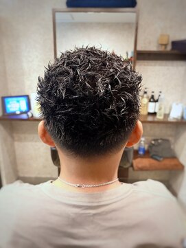 キタセンジュバーバー バイ ティーズ(KITASENJU BARBER by T's) イージードリル