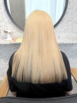 ラニヘアサロン(lani hair salon)&nbsp;ブロンドカラー/抜きっぱなし/金髪/透け感カラー/ハイトーン