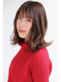 外ハネロブスタイル