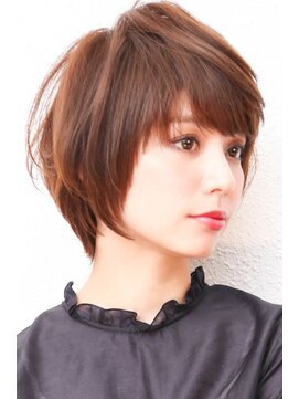 モニカ 西宮北口(Monica) アシメショートエアリーショートグレージュナチュラルボブ