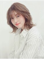 マグノリア オモテサンドウ(MAGNOLiA Omotesando)&nbsp;ふんわり外ハネエアリーミディパーマ・・YOSHIBA