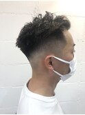 メンズ刈り上げ短髪七三スキンフェードツイストスパイラル