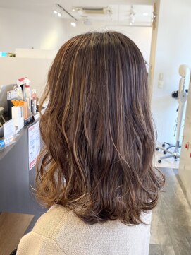 グランドール(Grandoll) 細めコントラストハイライト×ミルクティーベージュ