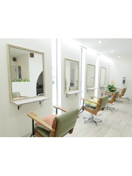 上品で落ち着いた雰囲気が通いやすいとお客様からの声も多数のプライベートサロン◎特別なサロンタイムを♪