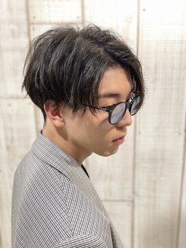 ヘアメイク カン プラスエフ(HAIR MAKE KANN+f) ソフトツイスト ハーフセンターパート