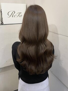 ネオリーブアイム 横浜西口店(Neolive aim) 柔らかくまろやかなベージュ【横浜】