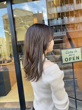 エスト 小倉(est) ベージュ/アッシュベージュ/艶カラー/秋カラー/髪質改善