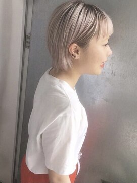 フィン(fin,) ayato/グレージュカラー/ボブウルフ/黒髪/ココアベージュ/パーマ