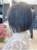 ボブ×ダークトーン