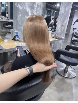 アイズ 横浜(IS) [YASU指名]ベージュカラー/ミルクティーベージュ/横浜