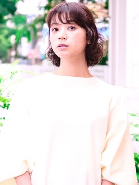 ビュートリアム 福岡(BEAUTRIUM) 自然乾燥で決まるクセ毛風ボブヘアースタイル