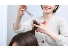 全ての技術を経験値の高いスタイリストがマンツーマンで施術を担当【熊谷】