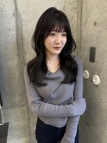ウム(umu.)&nbsp;レイヤーカット / ロングレイヤー / ヨシンモリ / ダークカラー