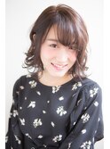 外ハネ透け感レイヤースタイル